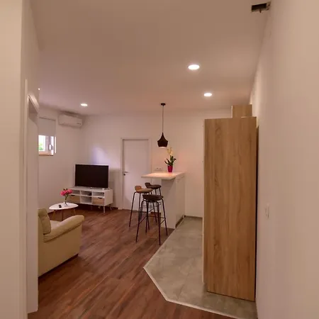 Sara Apartment