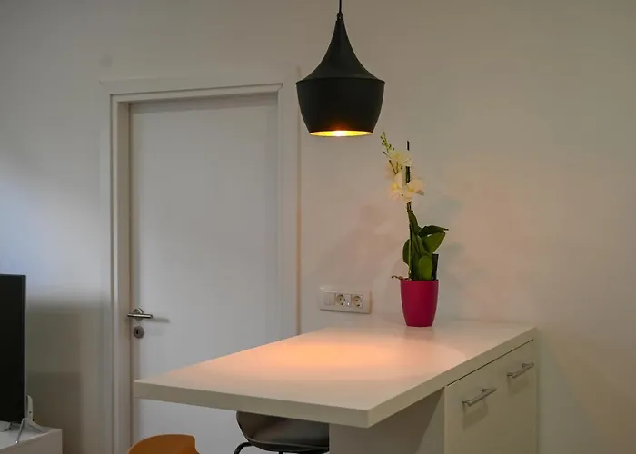 Sara דירה זאדאר